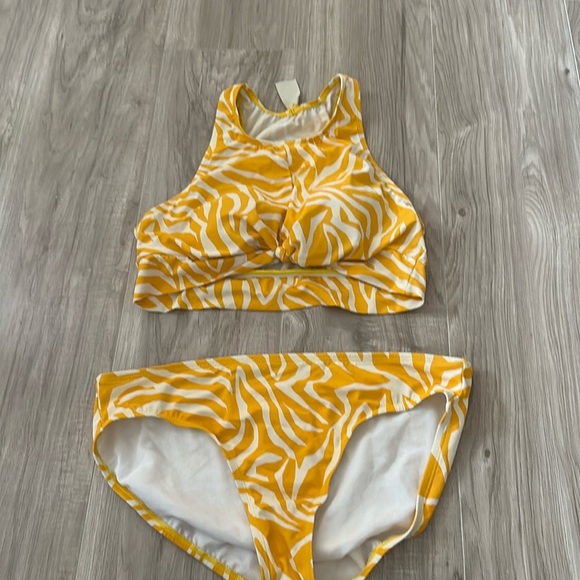 freely Other - Like new Freely swim suit set both are size large only worn one time